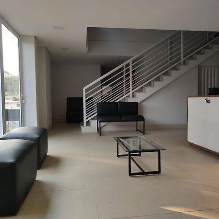 Hotel Londres Gyn Goiânia Esterno foto