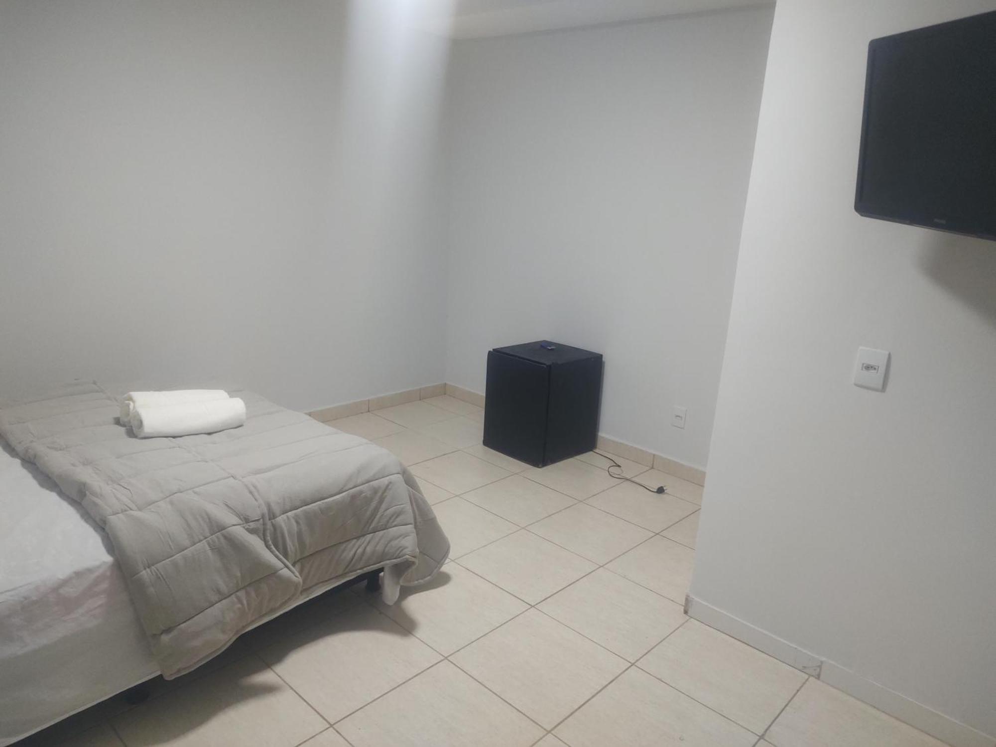 Hotel Londres Gyn Goiânia Esterno foto